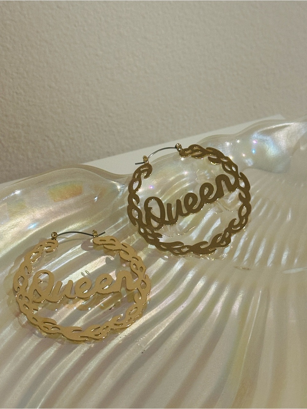 Fashion Jewelry Gold 'Queen' Cutout Hoop Earrings